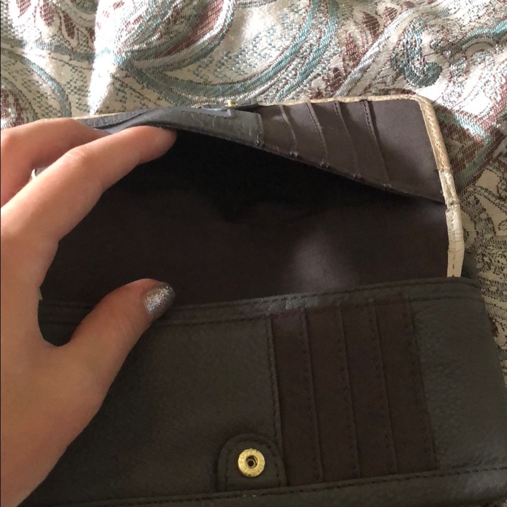 Fossil Wallet - image 4